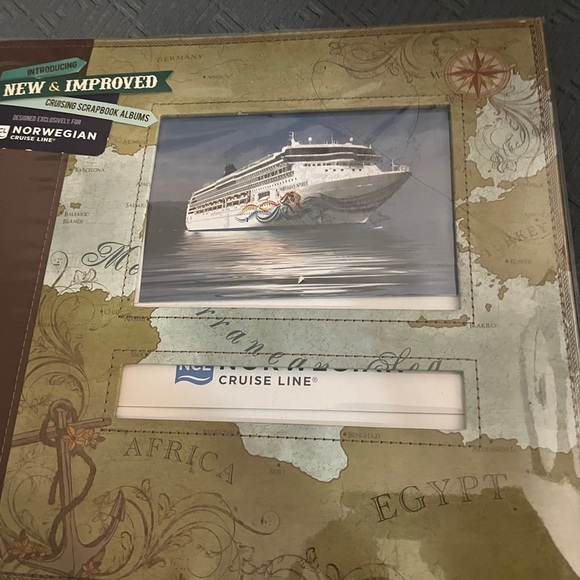 Mediterranean Cruise Scrapbook Album 12x12 –  Cruise Travel Memory Book – New - Picture 7 of 14